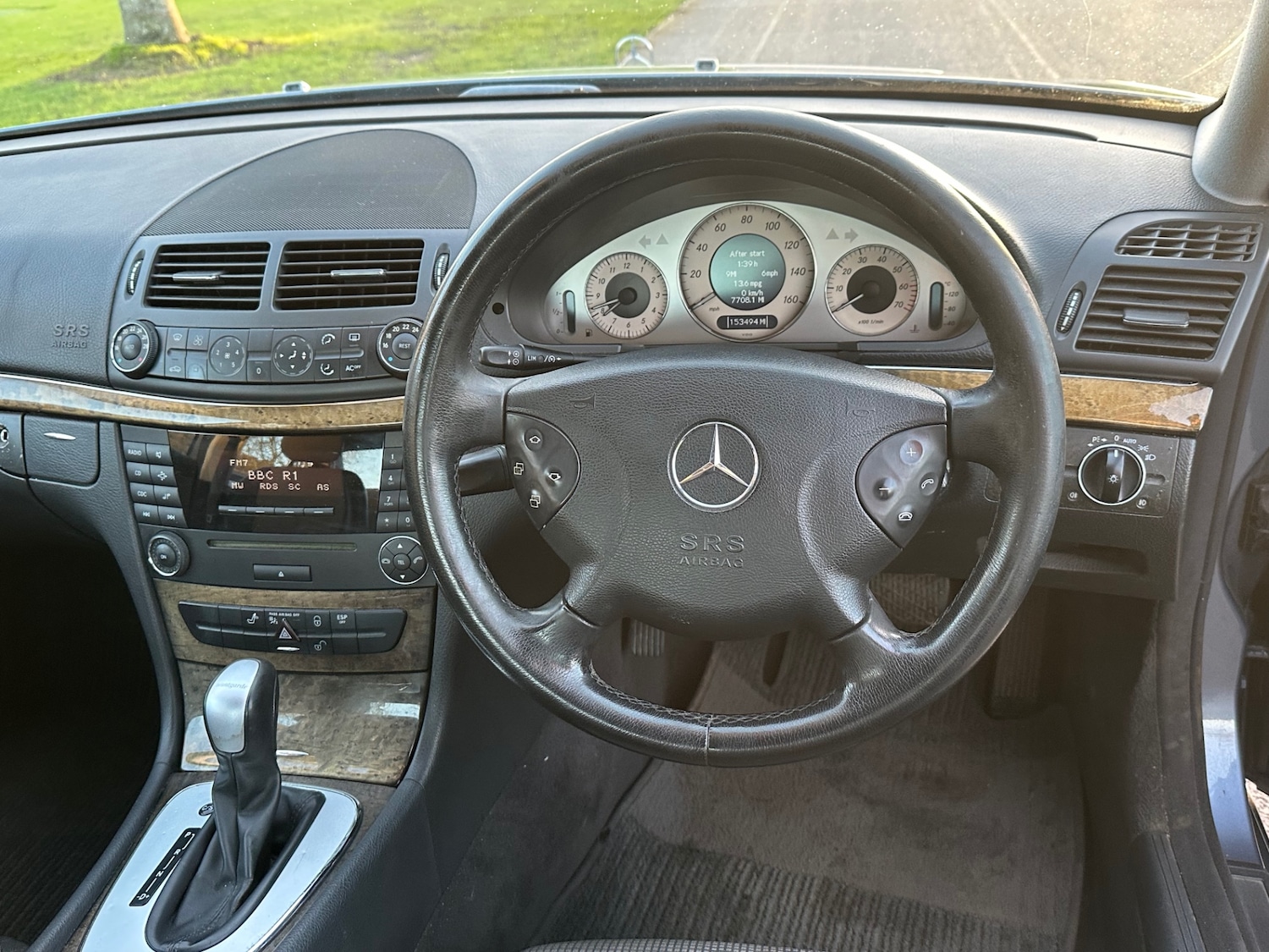 Used Mercedes-Benz E Class 2004 for sale - 76702515: Photo 9