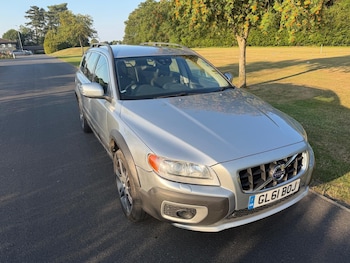 Used Volvo XC70 2011 for sale - 79438653: Photo