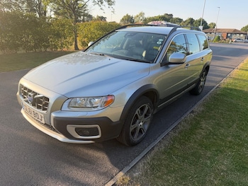 Used Volvo XC70 2011 for sale - 79438653: Photo