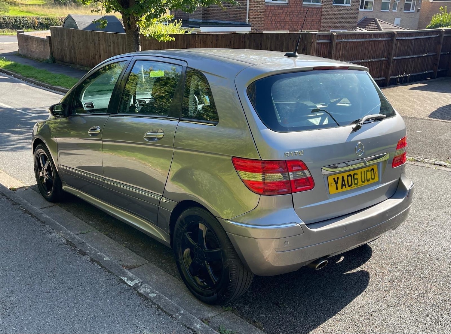 Used Mercedes-Benz B Class 2006 for sale - 77244480: Photo 2