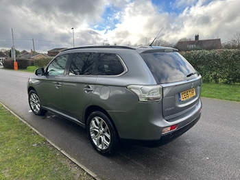 Used Mitsubishi Outlander 2015 for sale - 77785553: Photo