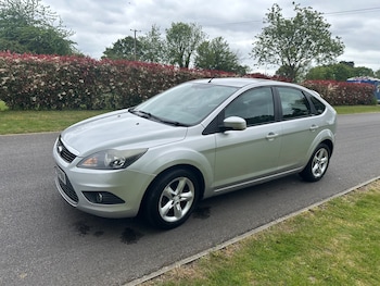 Used Ford Focus 2010 for sale - 78539920: Photo
