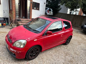 Used Toyota Yaris 2004 for sale - 79826260: Photo
