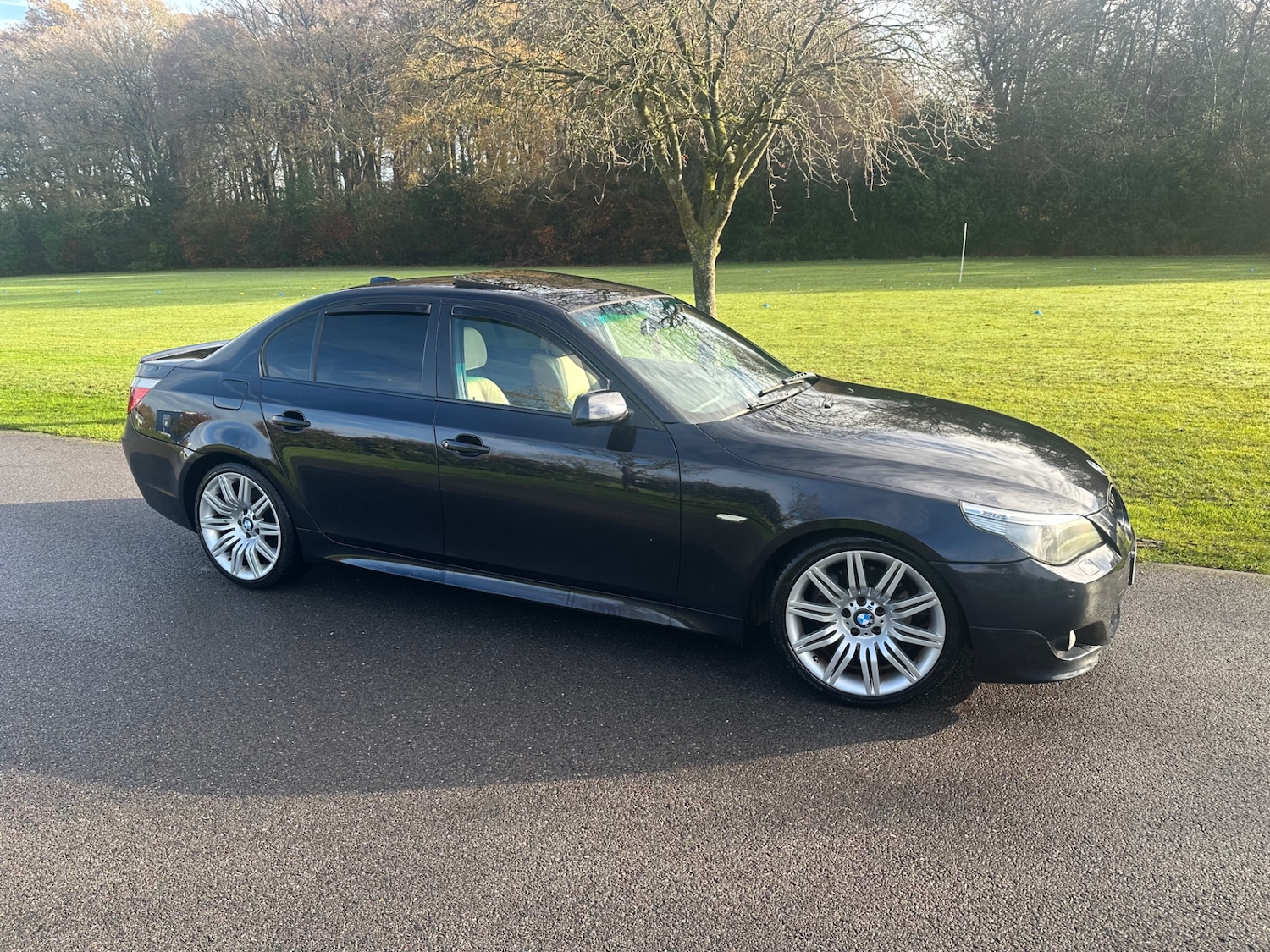 Used BMW 5 Series 2005 for sale - 76888381: Photo 2