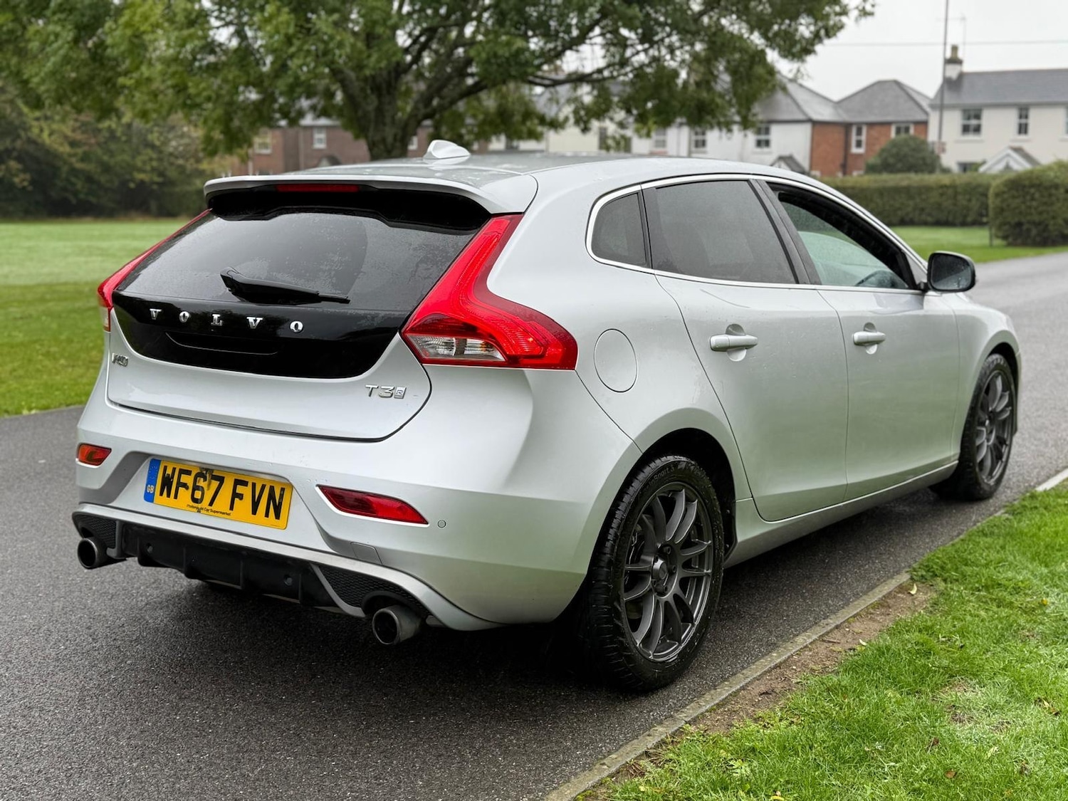 Used Volvo V40 2017 for sale - 77167099: Photo 6