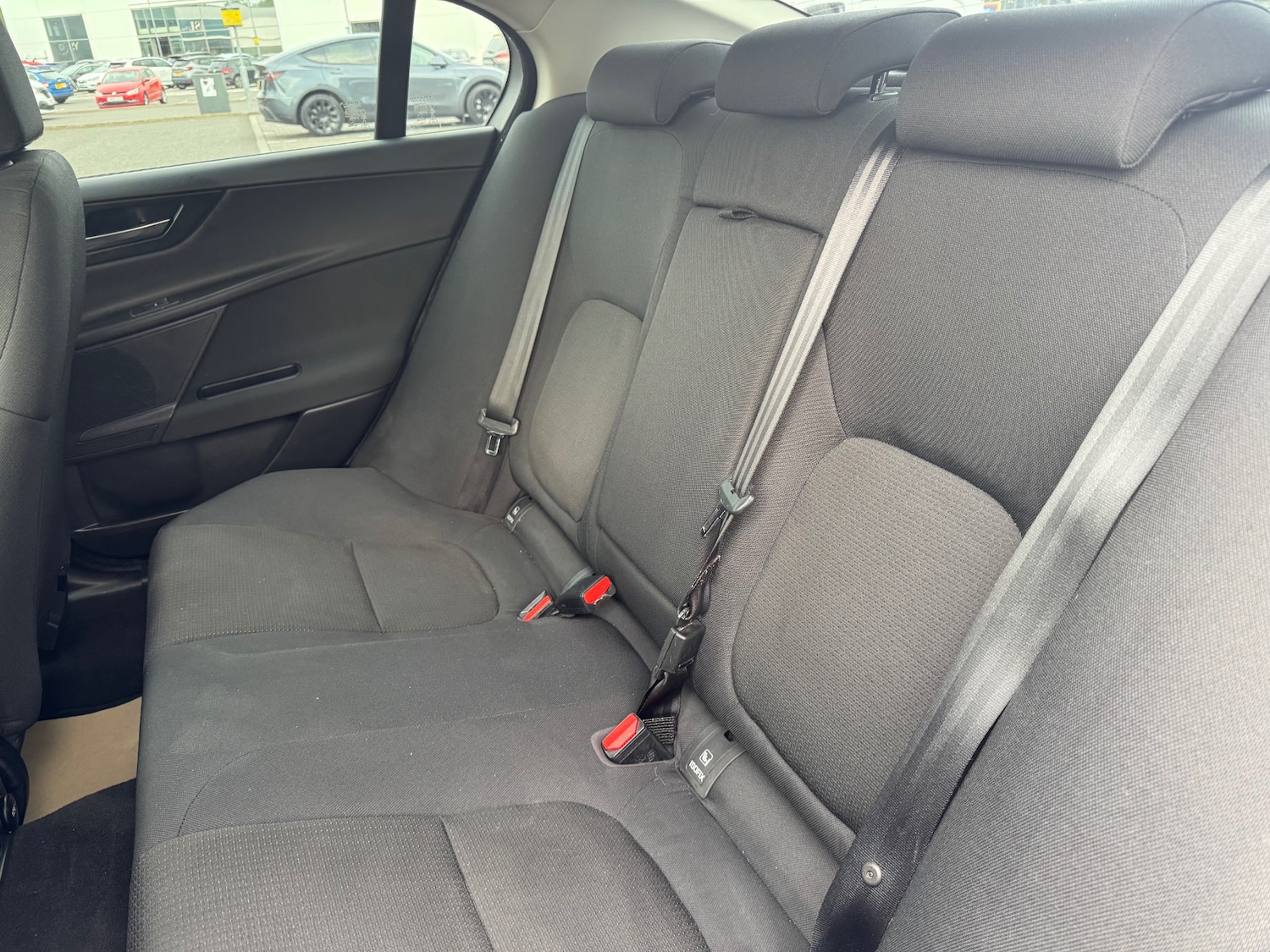 Used Jaguar XE 2015 for sale - 76518269: Photo 19