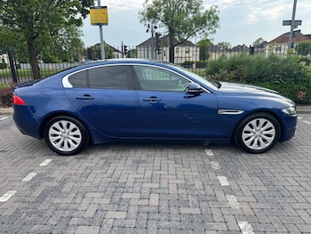 Used Jaguar XE 2015 for sale - 76518269: Photo