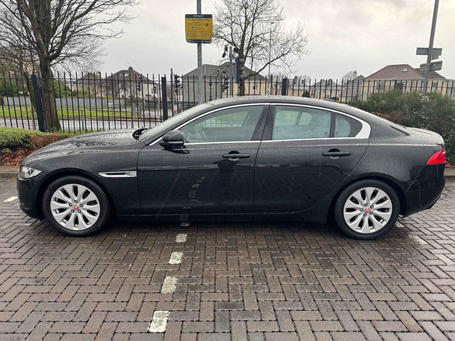 Used Jaguar XE 2015 for sale - 77159871: Photo 7