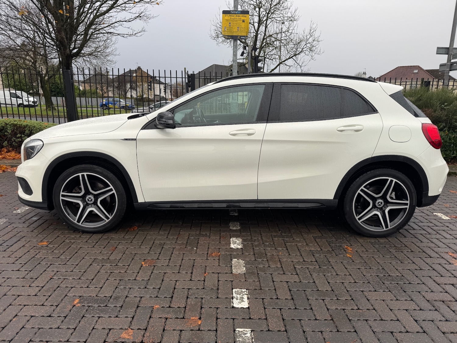 Used Mercedes-Benz GLA 2015 for sale - 76566369: Photo 7