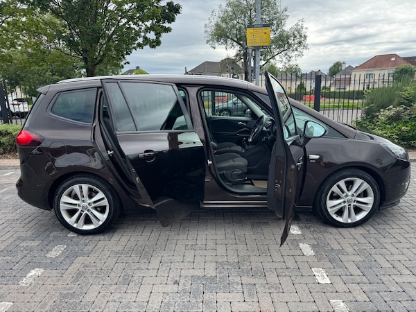 Used Vauxhall Zafira 2016 for sale - 76249323: Photo 5