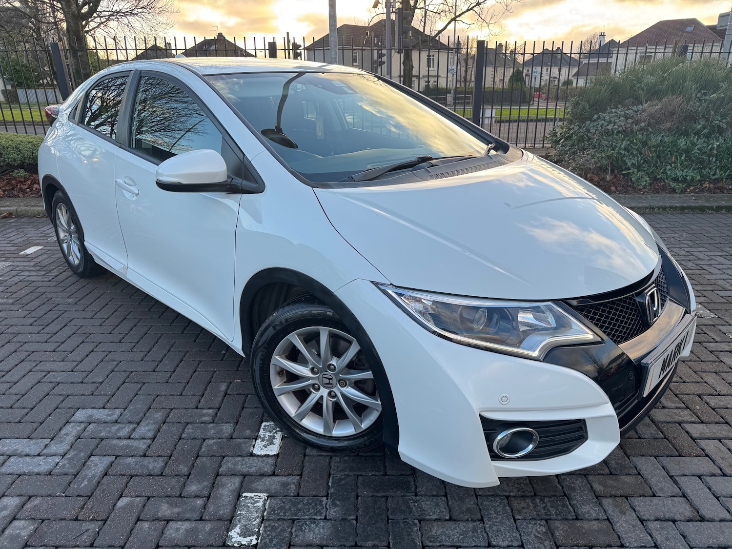 Used Honda Civic 2016 for sale - 76778130: Photo 3