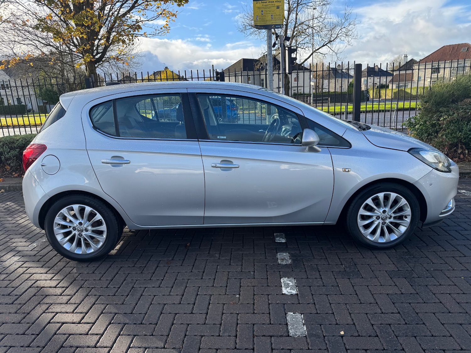 Used Vauxhall Corsa 2015 for sale - 76392198: Photo 4