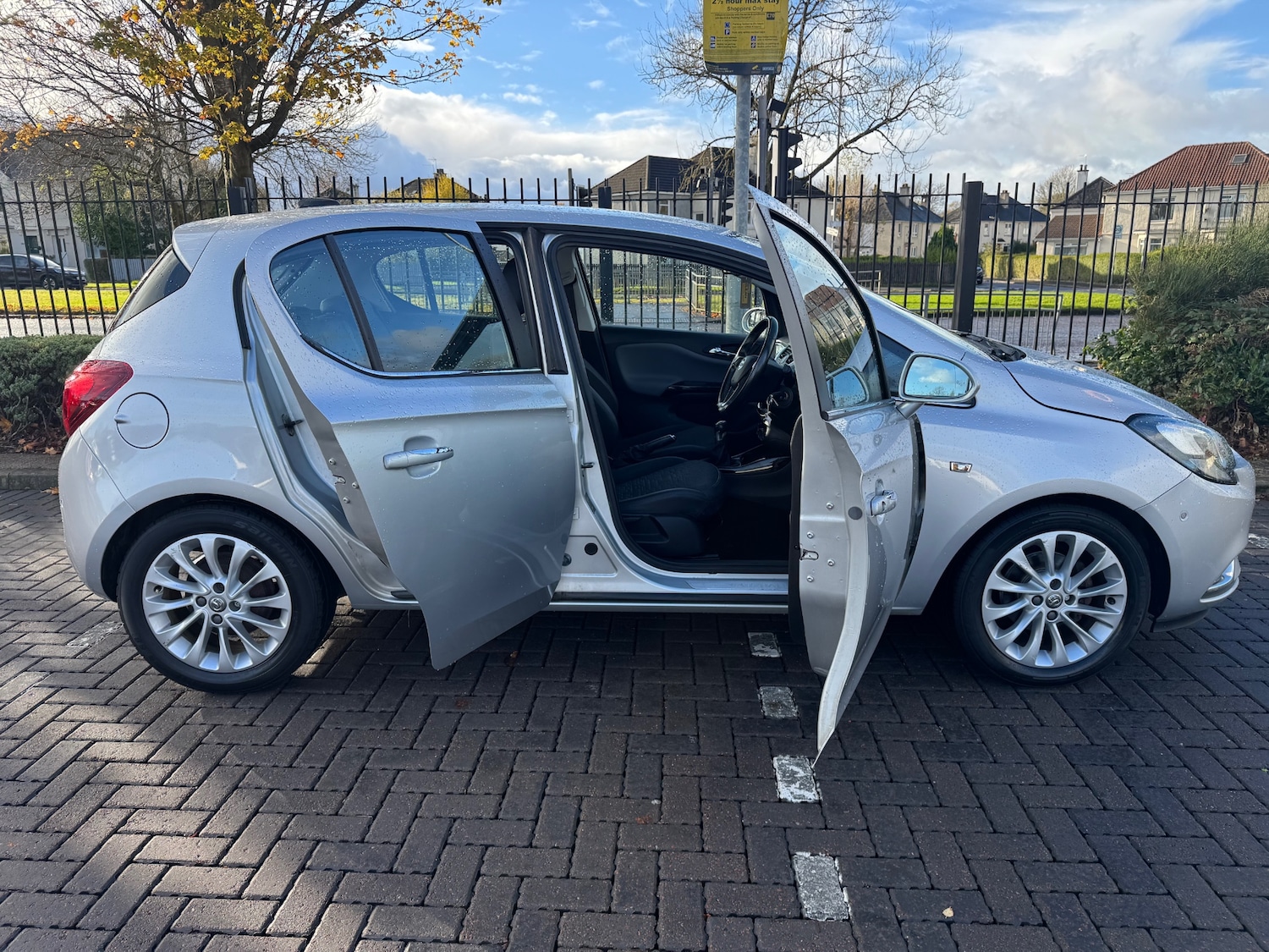Used Vauxhall Corsa 2015 for sale - 76392198: Photo 5