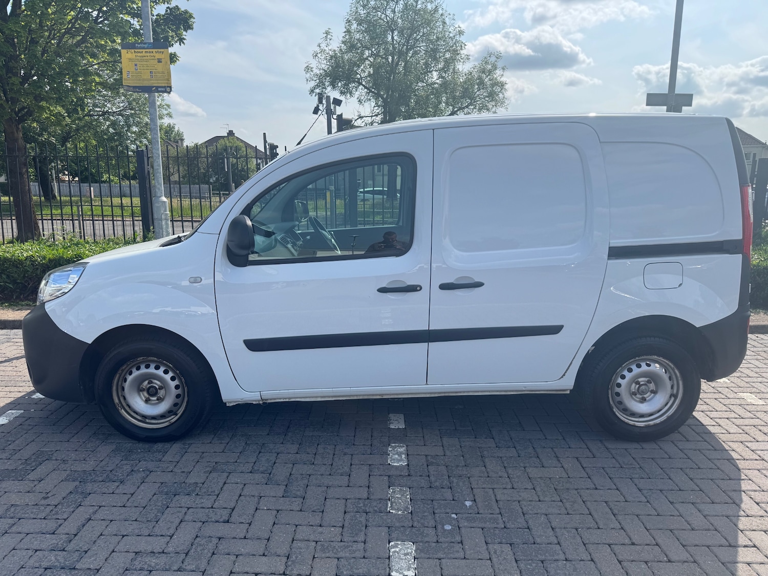 Used Renault Kangoo 2021 for sale - 77159858: Photo 7