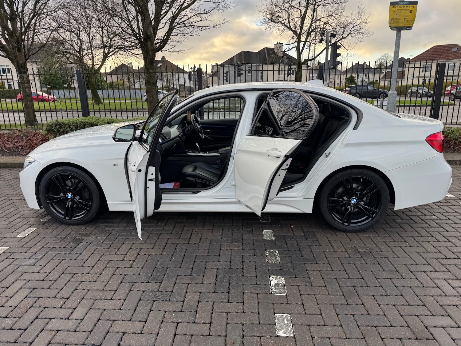 Used BMW 3 Series 2016 for sale - 77012030: Photo 5