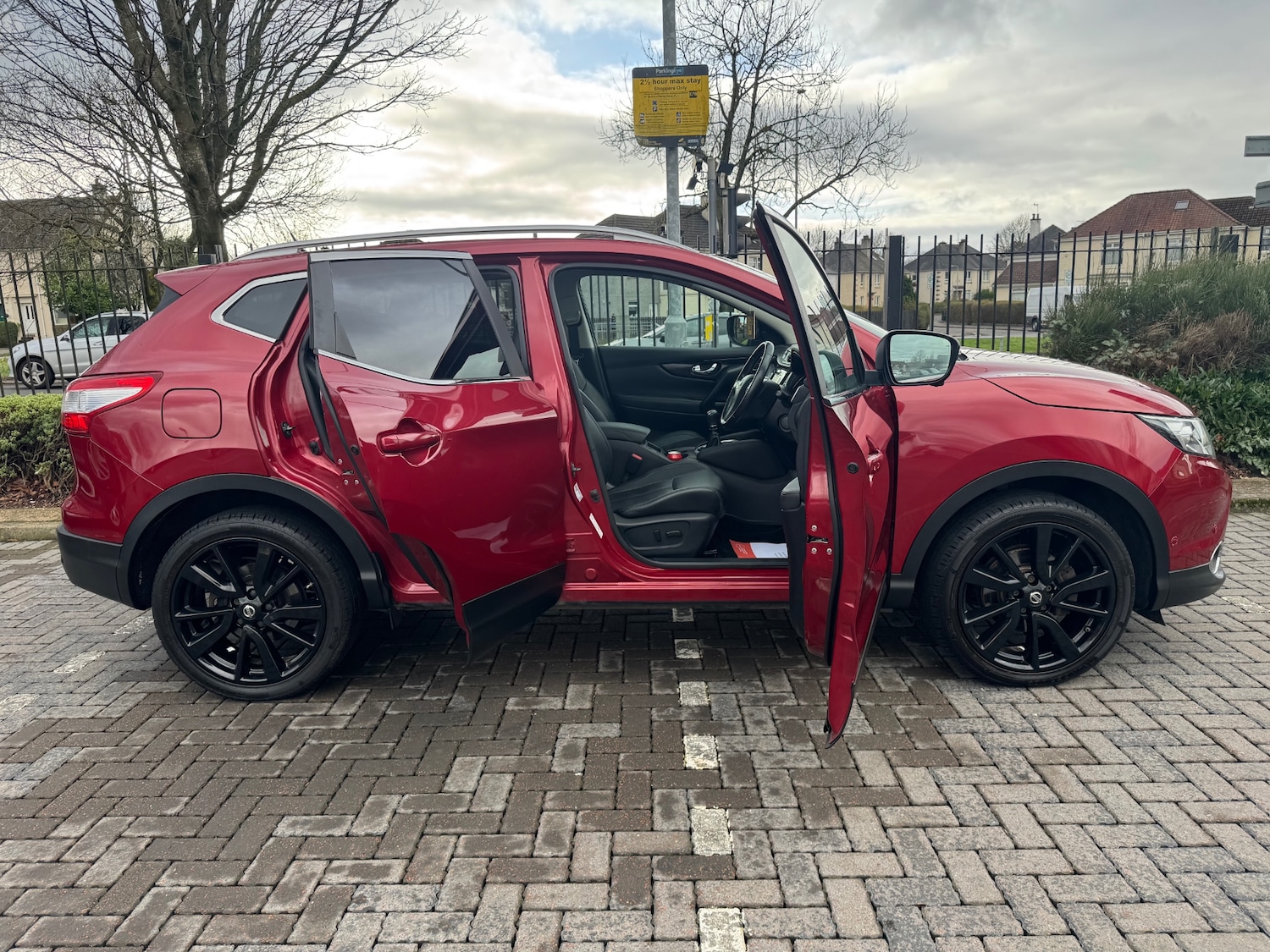 Used Nissan Qashqai 2016 for sale - 77651060: Photo 5