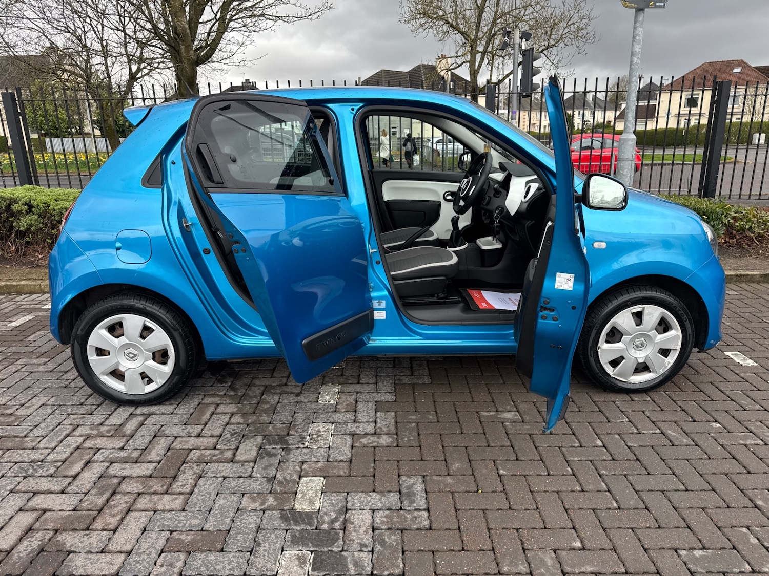 Used Renault Twingo 2016 for sale - 78176244: Photo 5