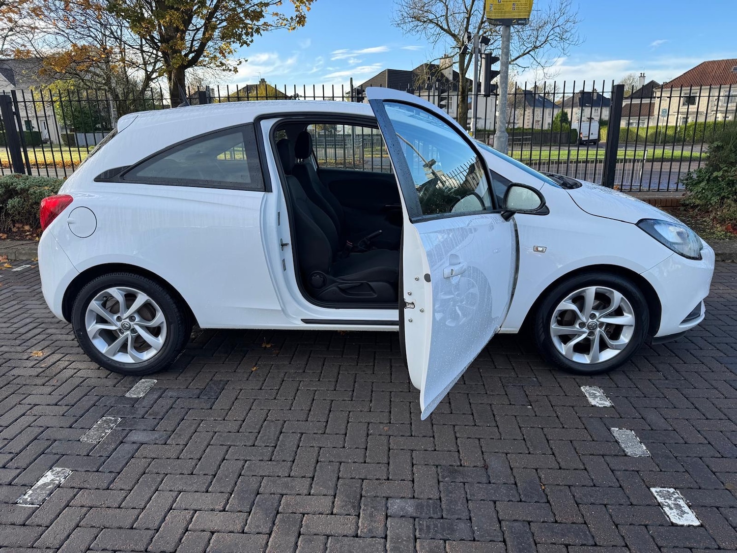 Used Vauxhall Corsa 2015 for sale - 77592379: Photo 5