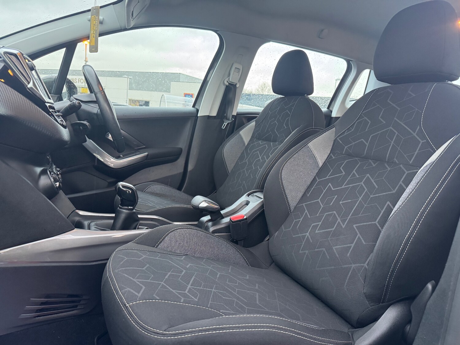 Used Peugeot 2008 2018 for sale - 76892620: Photo 16