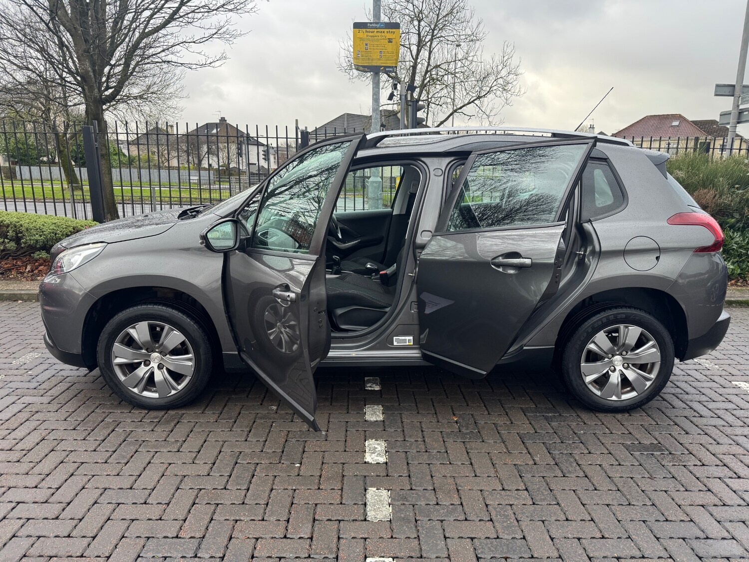 Used Peugeot 2008 2018 for sale - 76892620: Photo 6