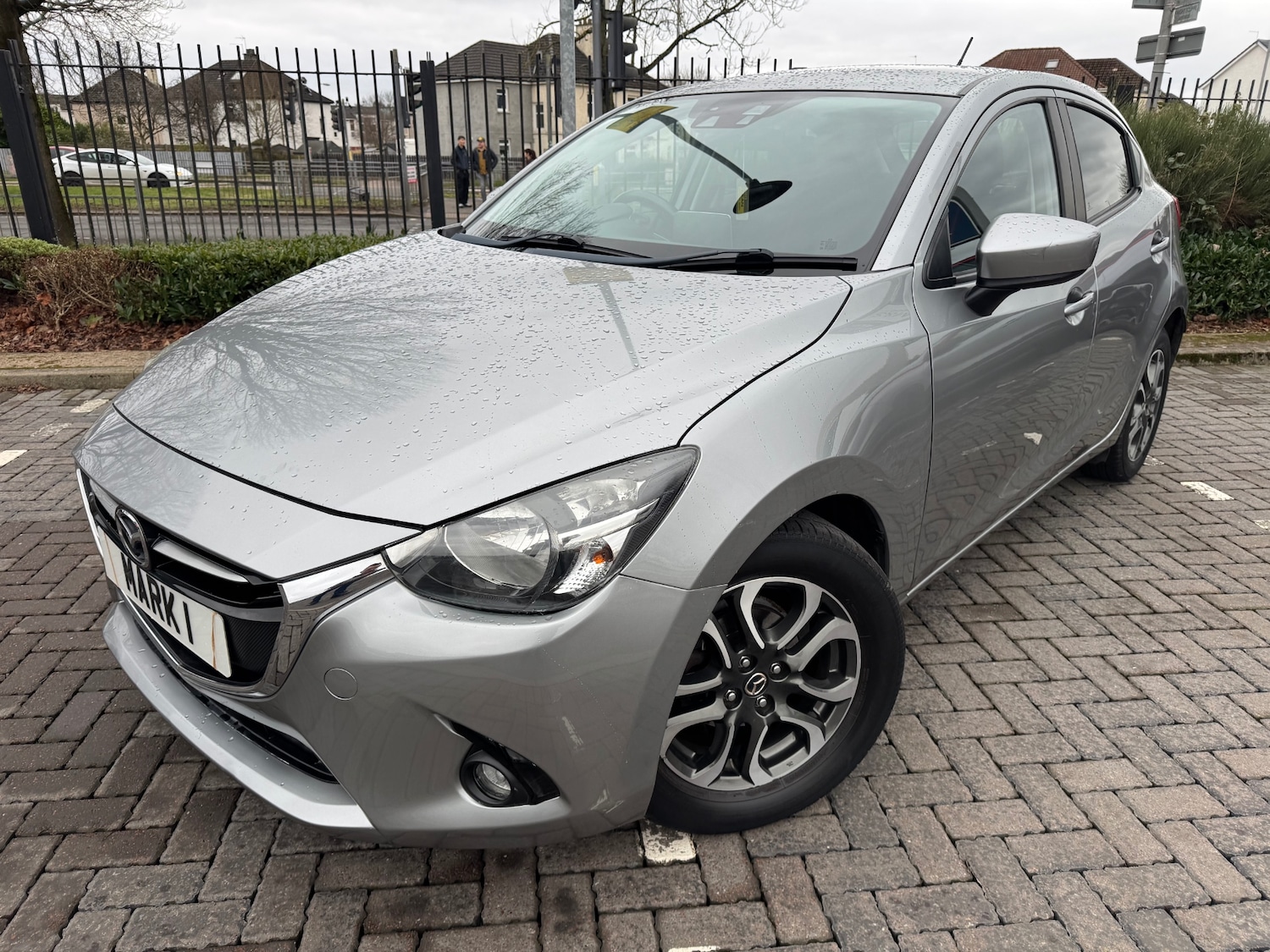 Used Mazda Mazda2 2015 for sale - 77335898: Photo 1