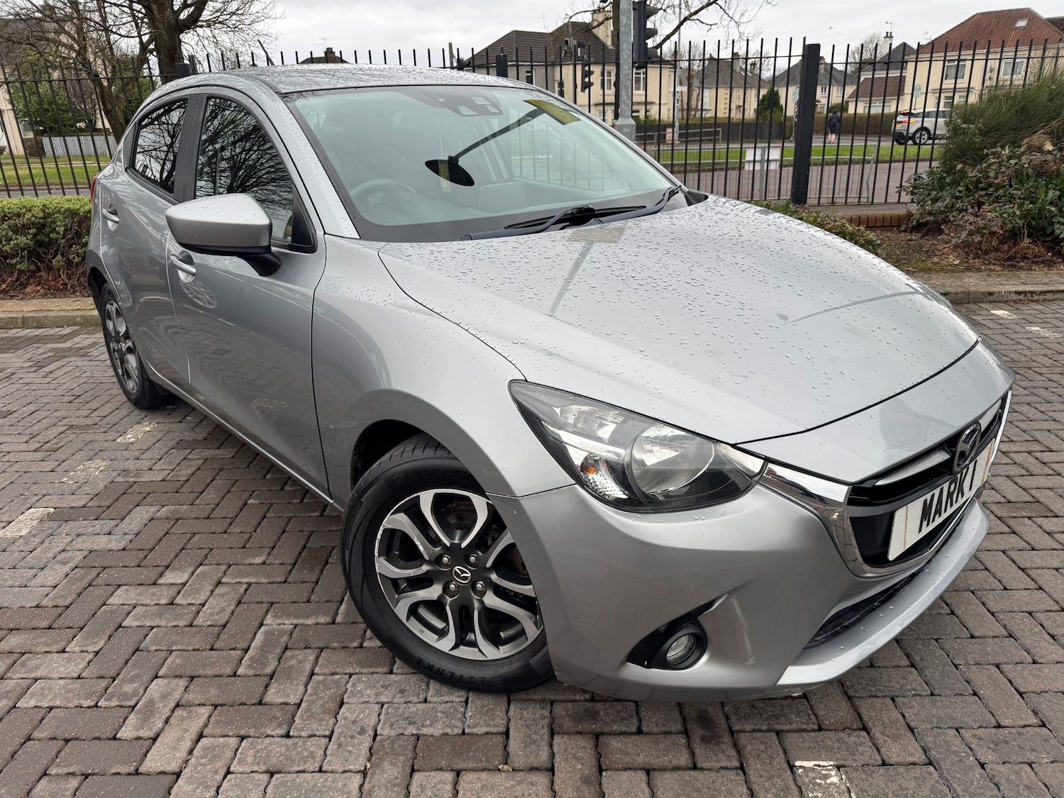 Used Mazda Mazda2 2015 for sale - 77335898: Photo 3