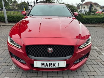Used Jaguar XE 2017 for sale - 79720685: Photo