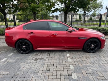 Used Jaguar XE 2017 for sale - 79720685: Photo