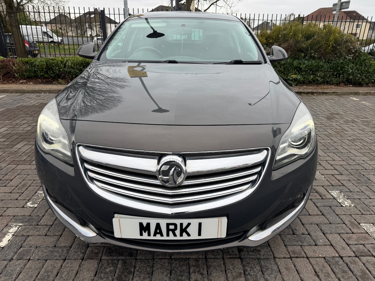 Used Vauxhall Insignia 2014 for sale - 78090959: Photo 2