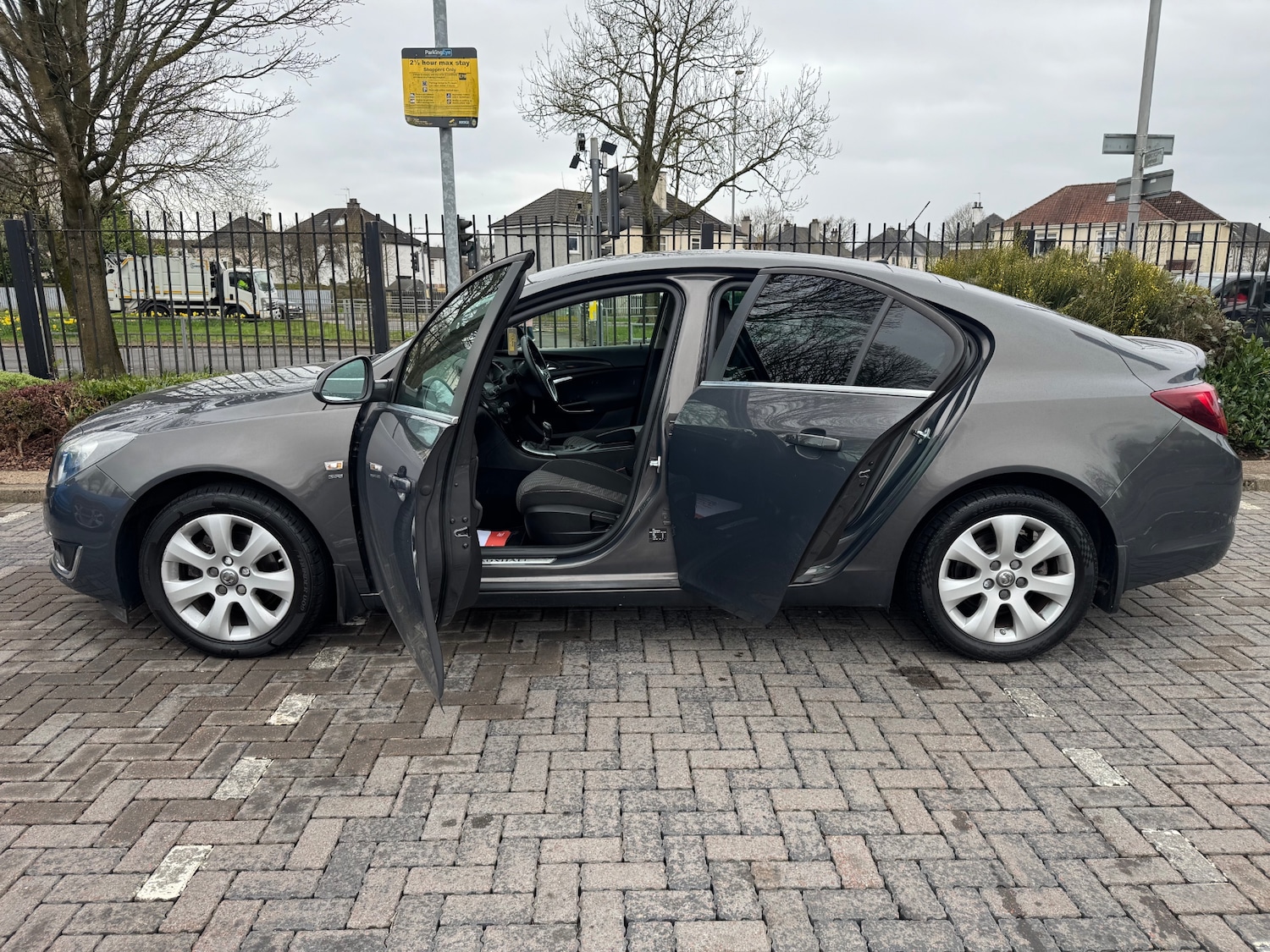 Used Vauxhall Insignia 2014 for sale - 78090959: Photo 6