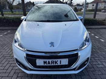 Used Peugeot 208 2015 for sale - 74248095: Photo