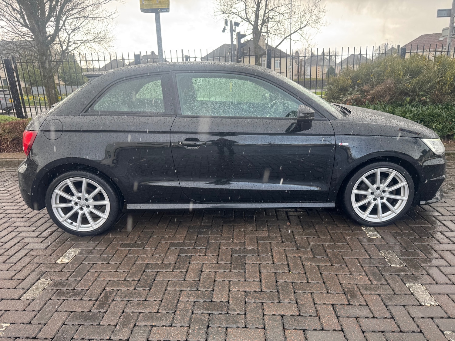 Used Audi A1 2015 for sale - 78053730: Photo 4