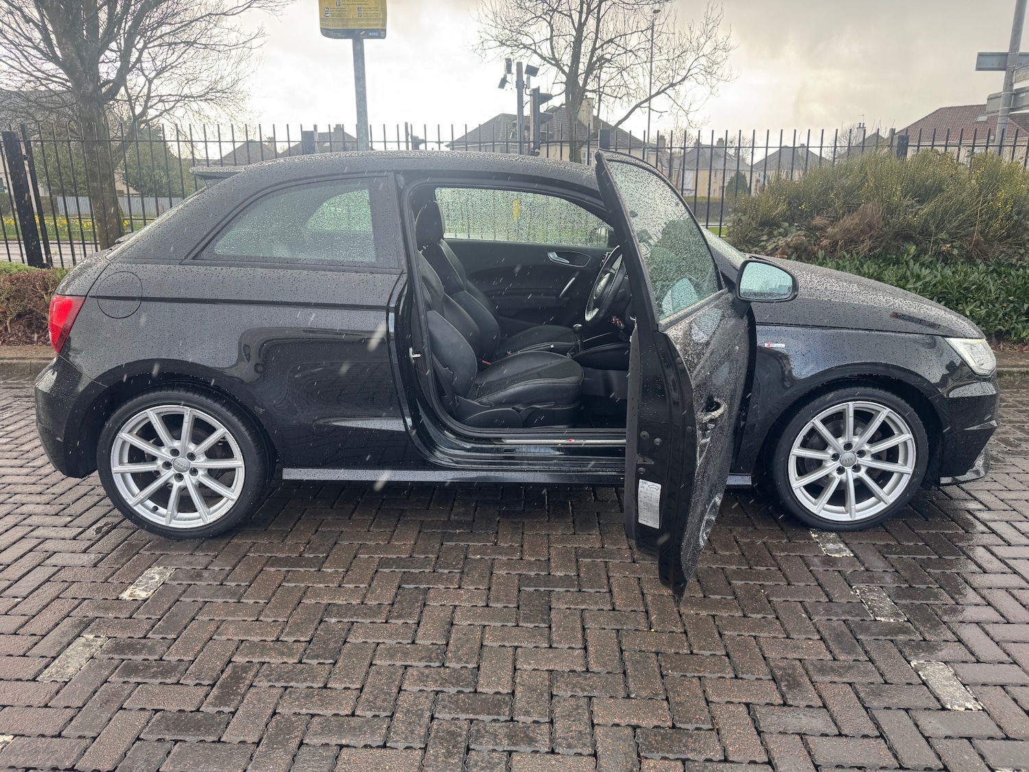 Used Audi A1 2015 for sale - 78053730: Photo 5