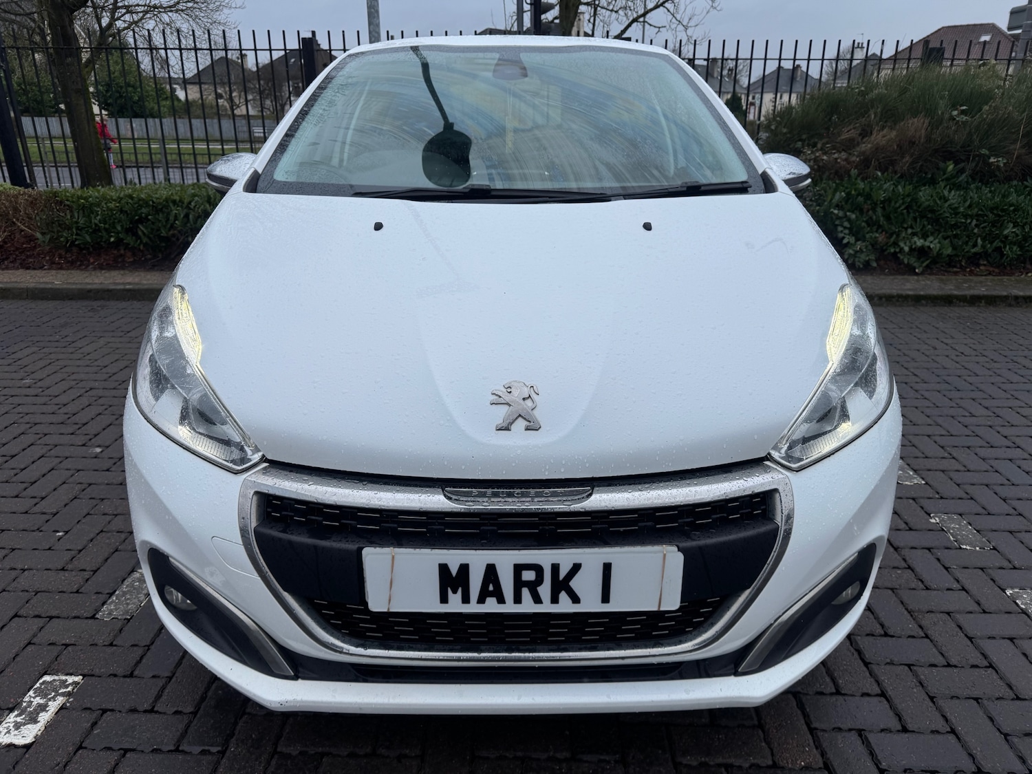 Used Peugeot 208 2017 for sale - 77461653: Photo 2
