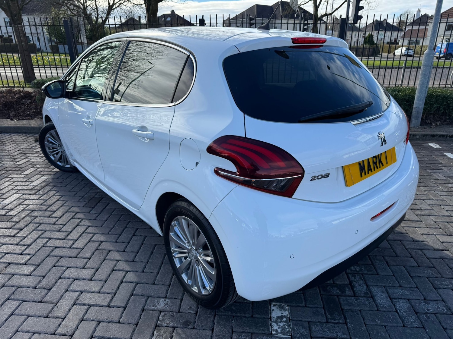 Used Peugeot 208 2016 for sale - 76430623: Photo 11