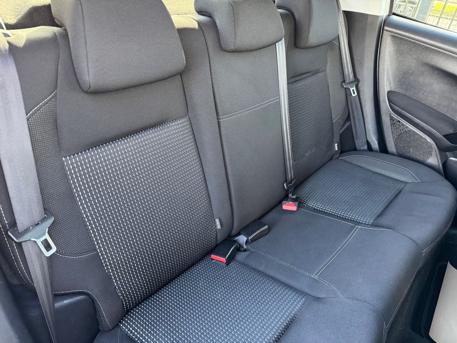 Used Peugeot 208 2016 for sale - 76430623: Photo 18