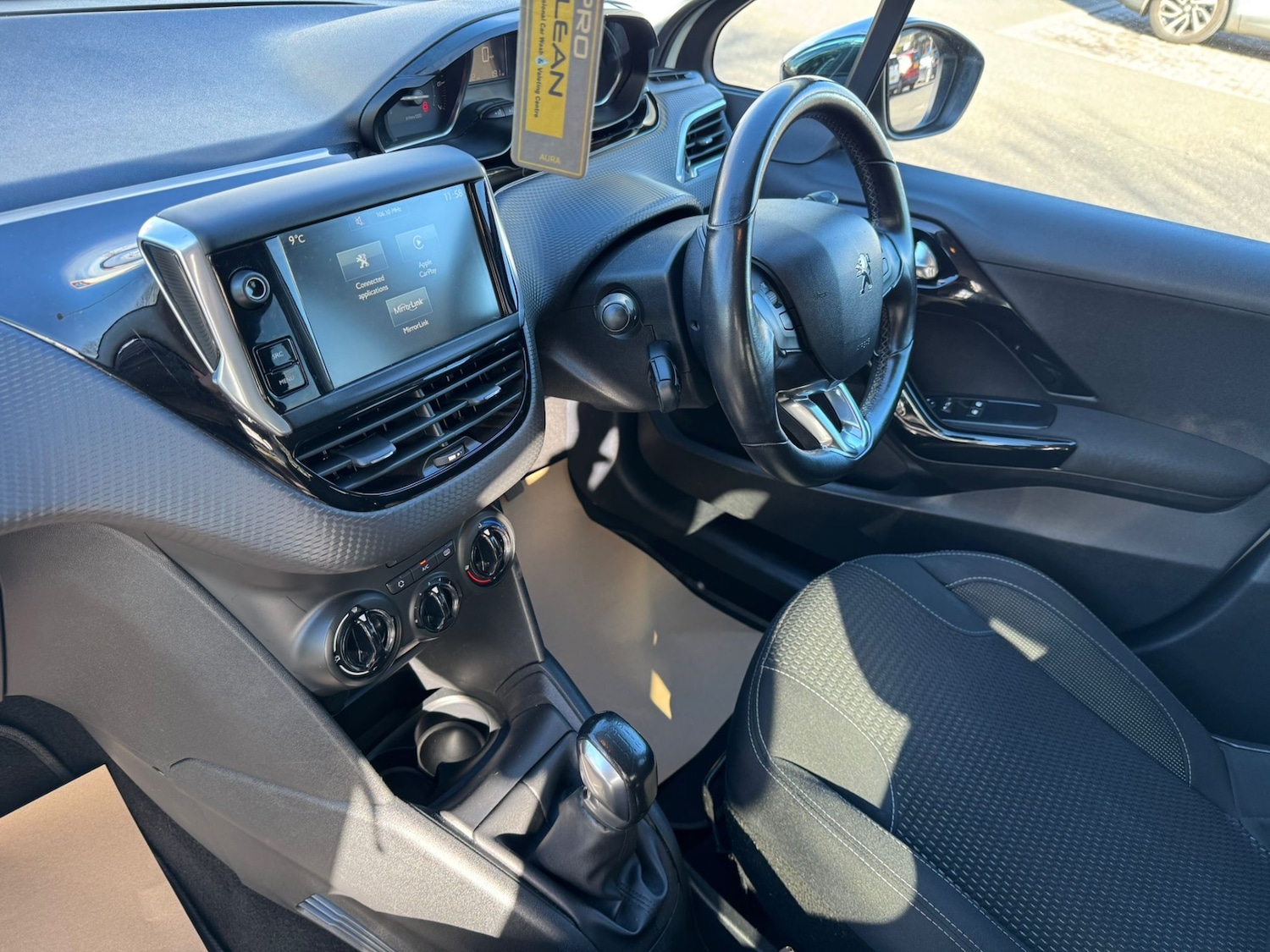 Used Peugeot 208 2016 for sale - 76430623: Photo 19