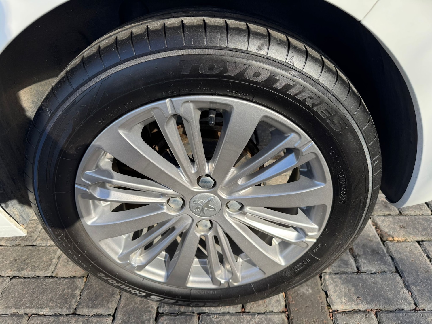 Used Peugeot 208 2016 for sale - 76430623: Photo 20