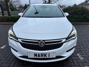 Used Vauxhall Astra 2016 for sale - 77404597: Photo