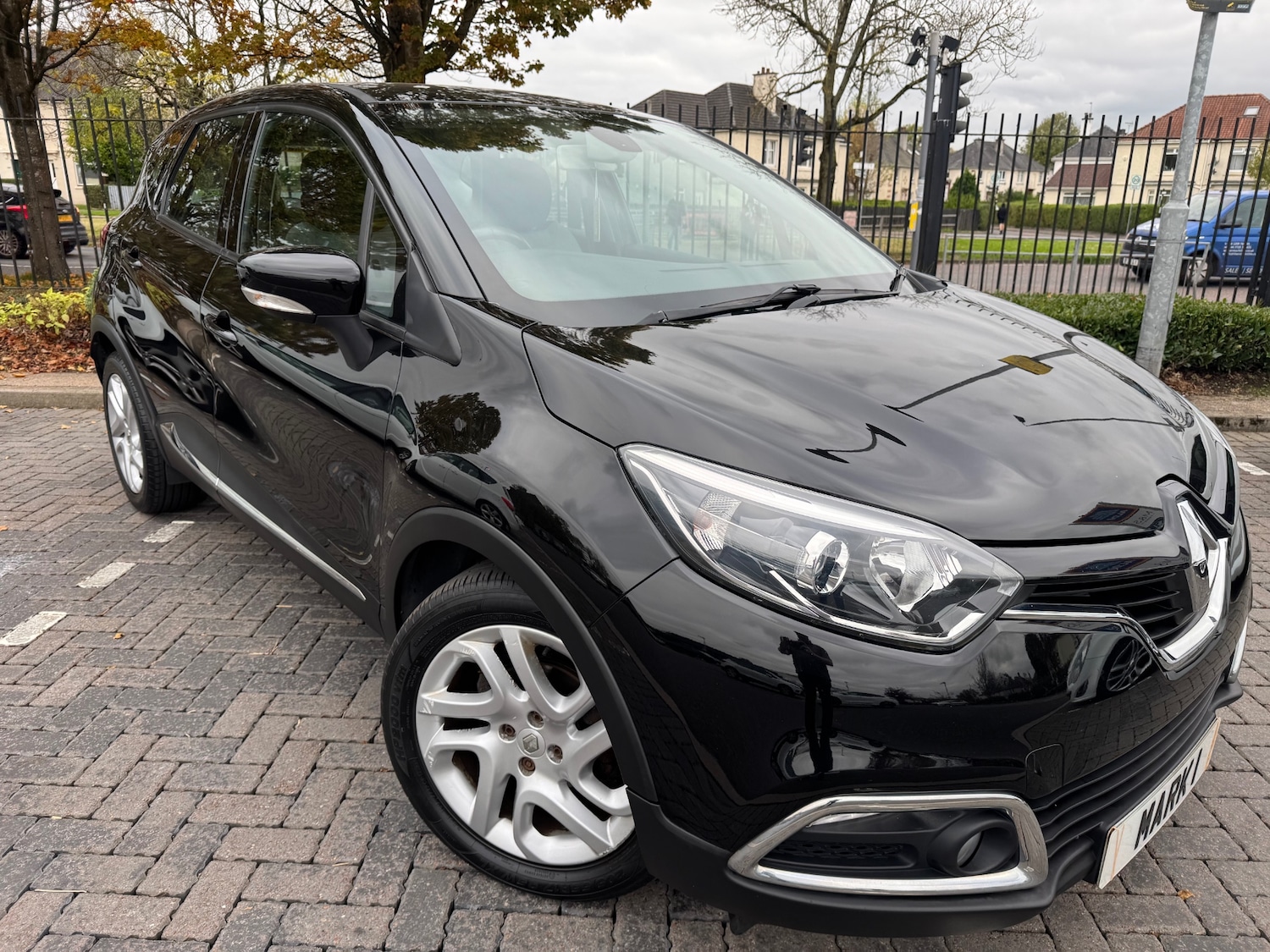 Used Renault Captur 2013 for sale - 76302146: Photo 3