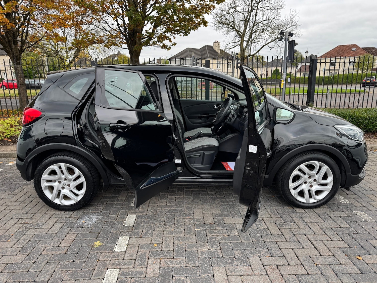 Used Renault Captur 2013 for sale - 76302146: Photo 5