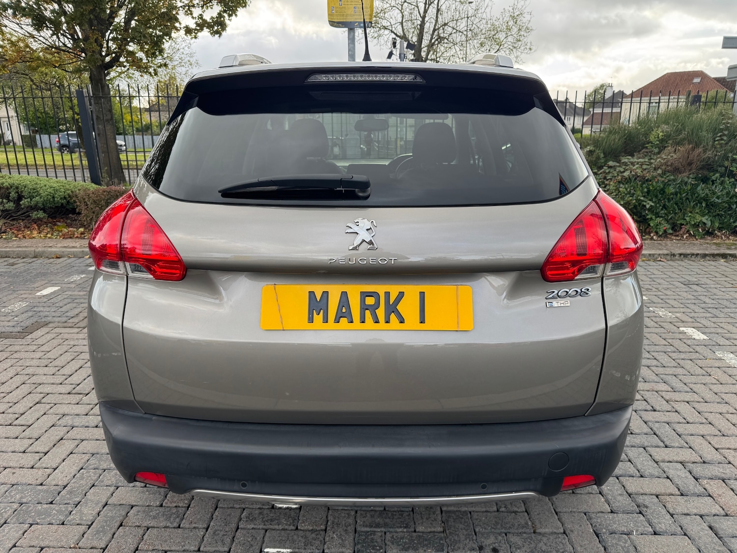 Used Peugeot 2008 2015 for sale - 76220639: Photo 10