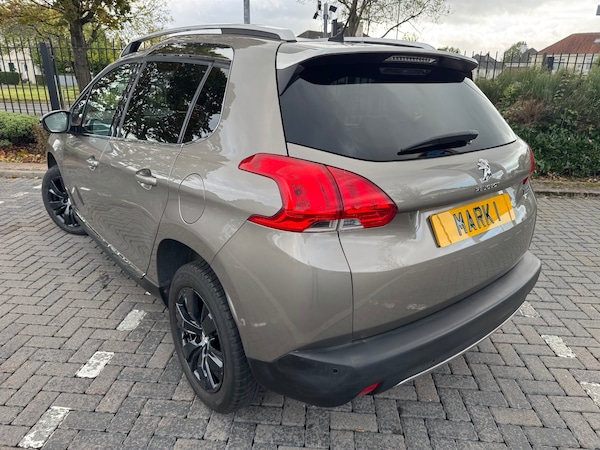 Used Peugeot 2008 2015 for sale - 76220639: Photo 11