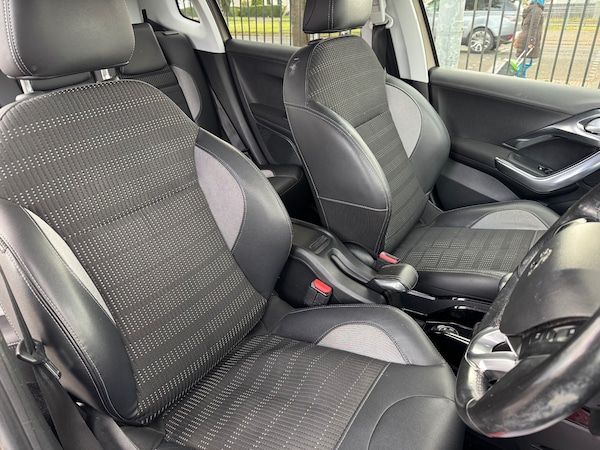 Used Peugeot 2008 2015 for sale - 76220639: Photo 15