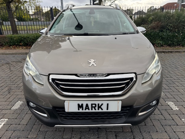 Used Peugeot 2008 2015 for sale - 76220639: Photo 2