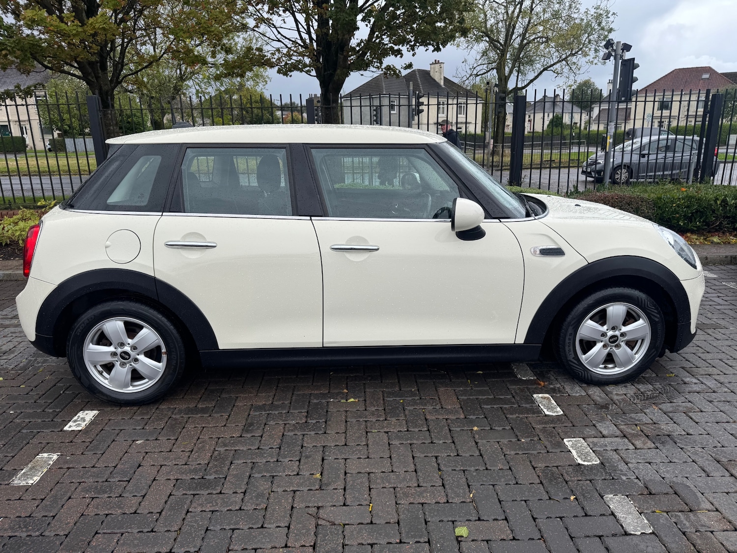 Used MINI Hatch 2015 for sale - 77590499: Photo 4