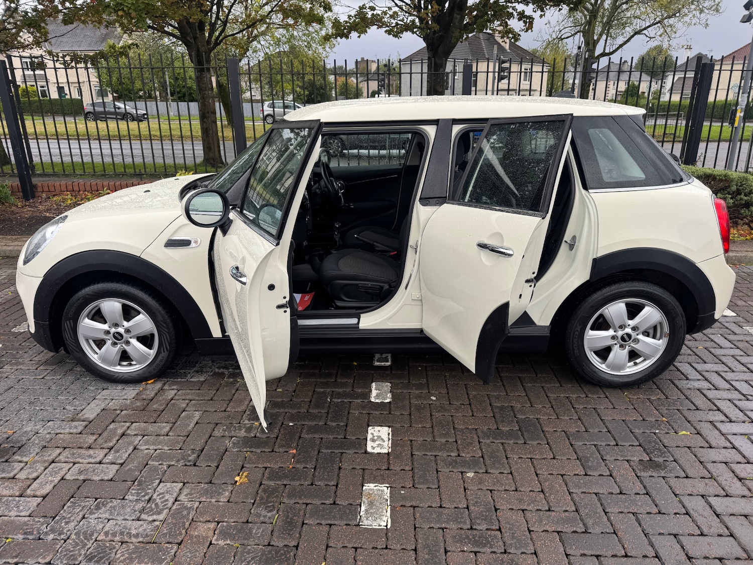 Used MINI Hatch 2015 for sale - 77590499: Photo 6