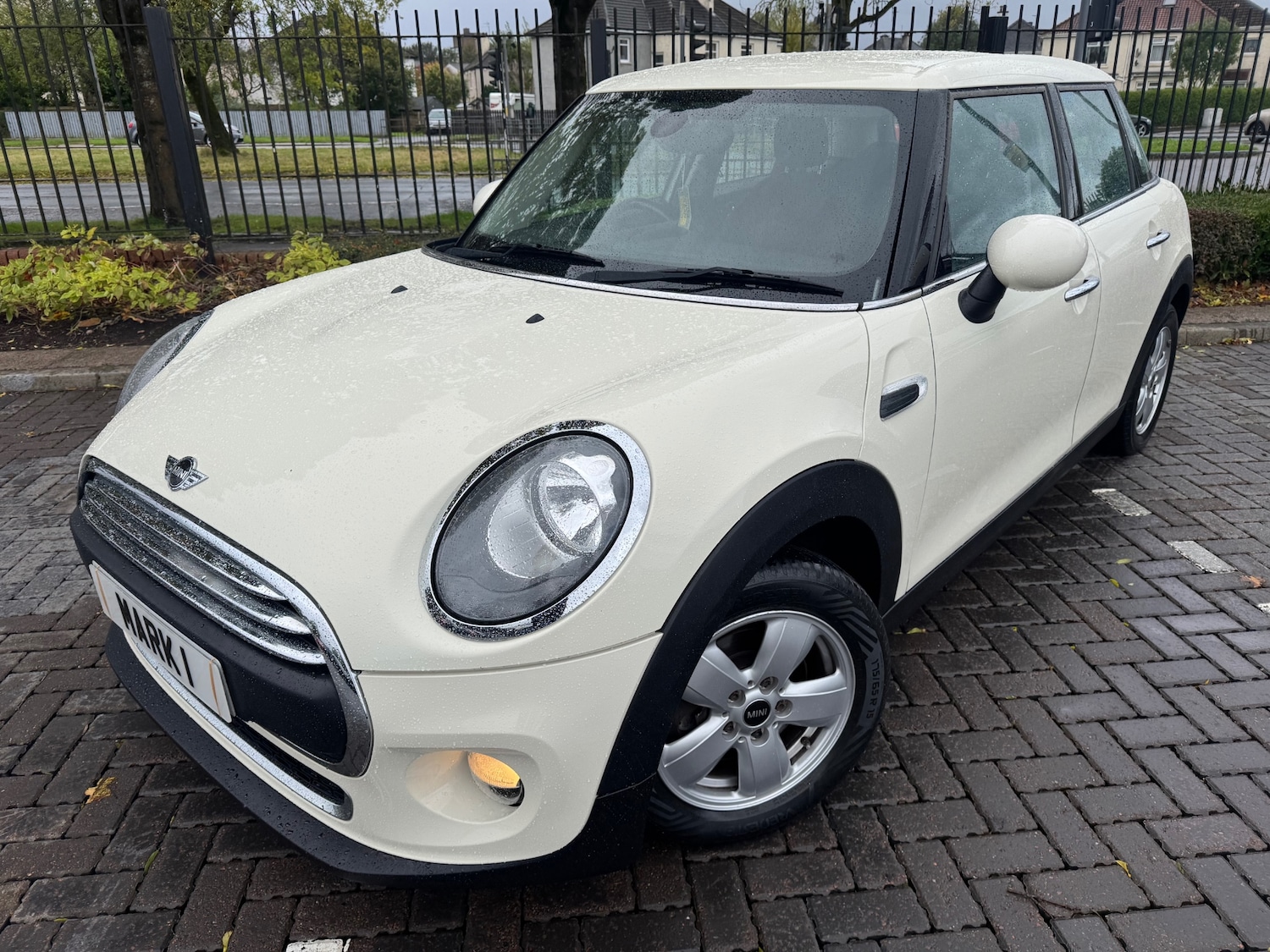 Used MINI Hatch 2015 for sale - 76170857: Photo 1