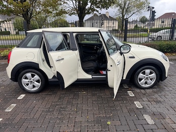 Used MINI Hatch 2015 for sale - 76170857: Photo