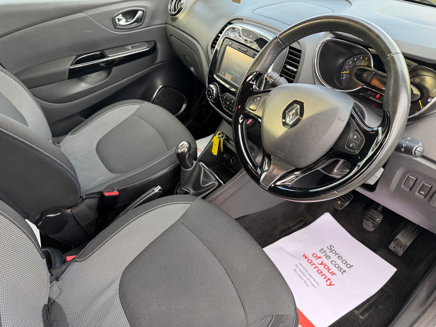 Used Renault Captur 2015 for sale - 76738294: Photo 12